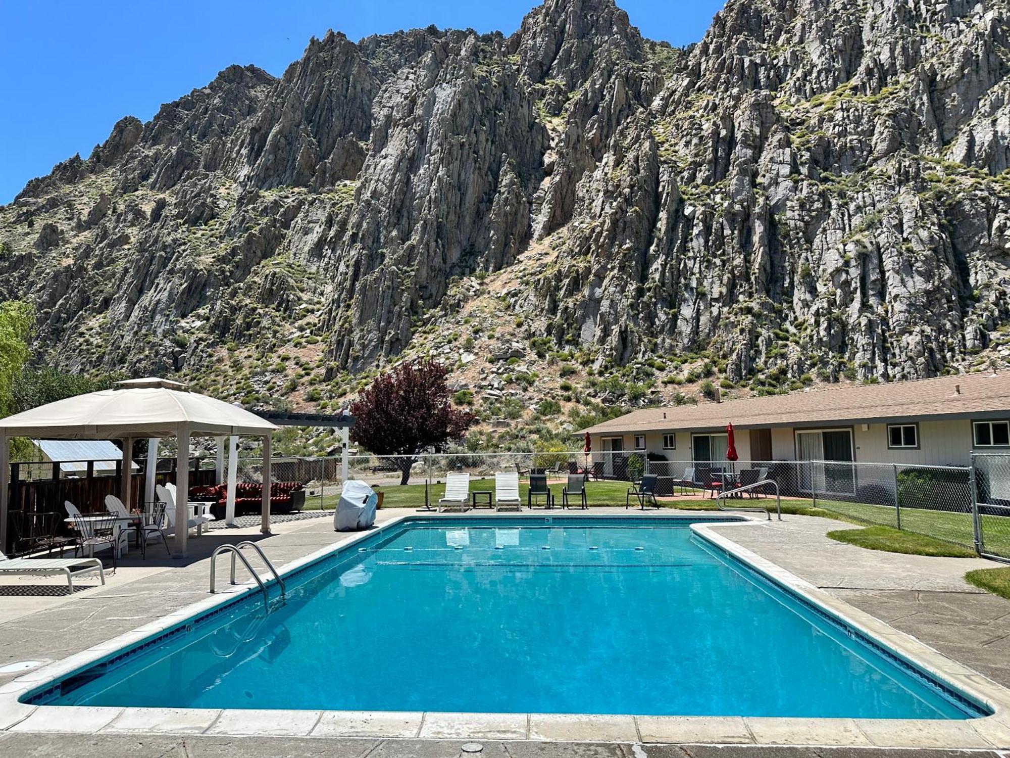 Meadowcliff Lodge Coleville Экстерьер фото
