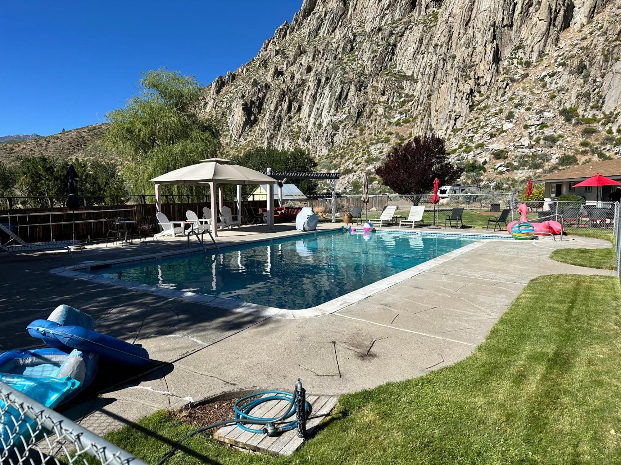 Meadowcliff Lodge Coleville Экстерьер фото